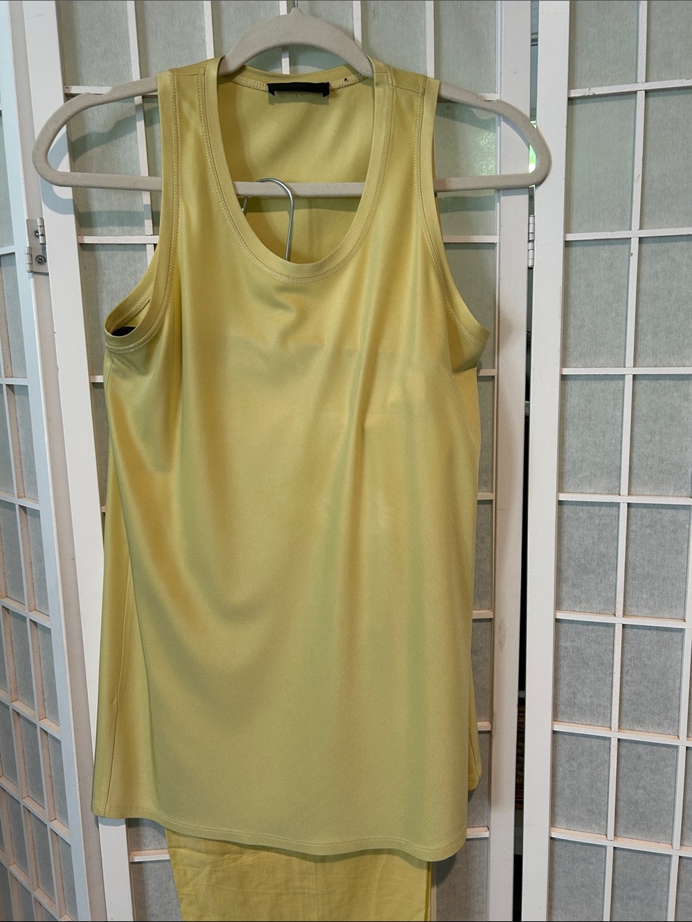 Donna Karan Pale Yellow Silk Shell